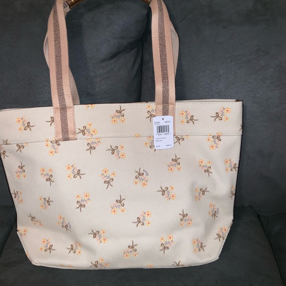 Authentic Coach Set - Picture 3 of 7